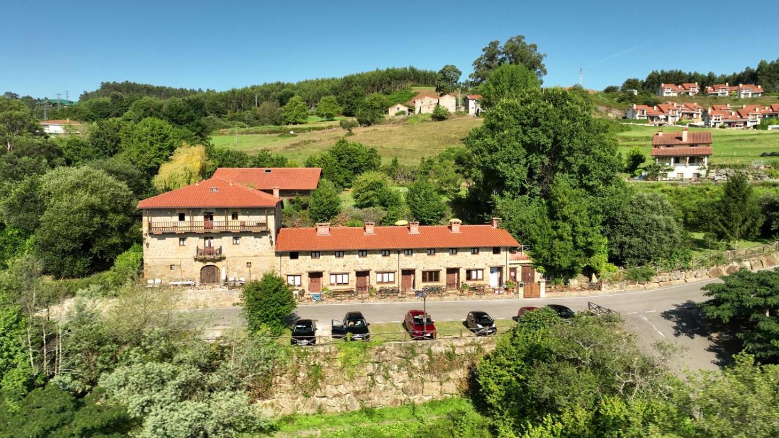 Gasthaus Fuente De Gueelo San Bartolomé de Meruelo Exterior foto
